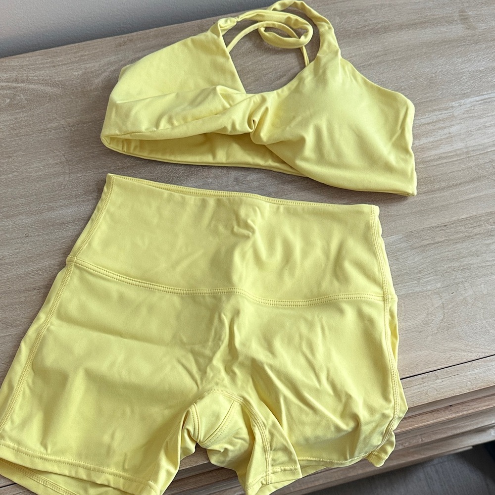 Banana Yellow Workout Set